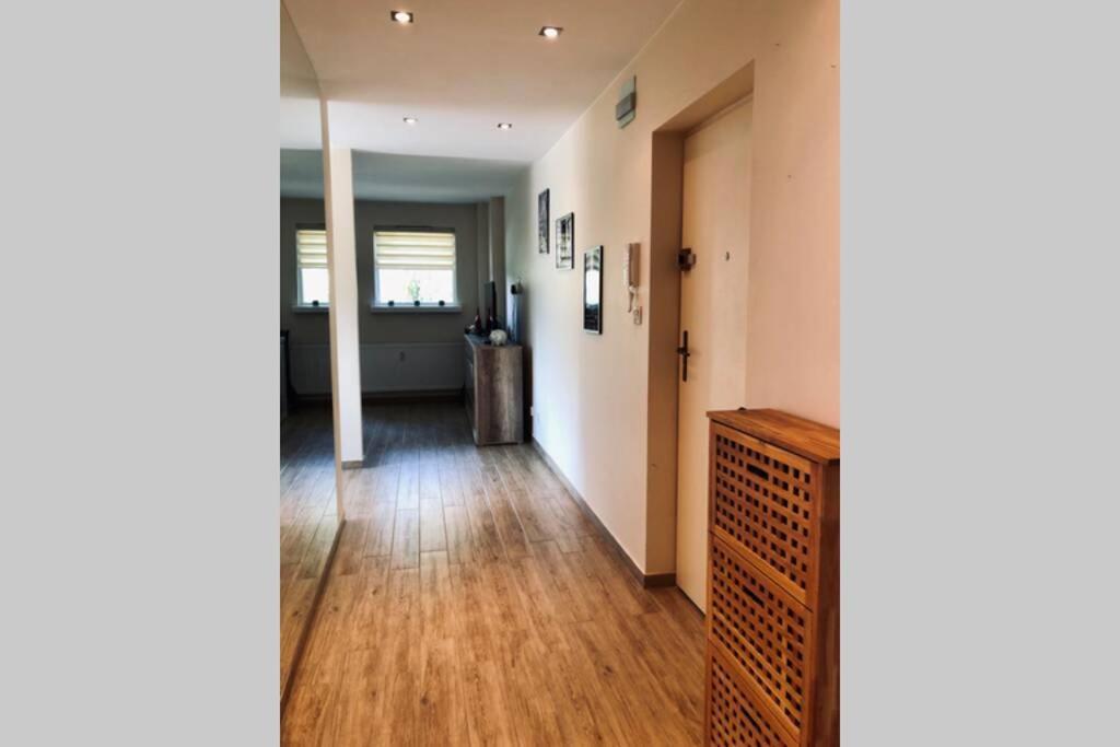 Mieszkanko W Cieplicach Jelenia Góra Exterior foto